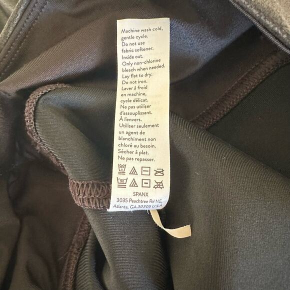 Spanx Faux Leather Leggings - Picture 5 of 9